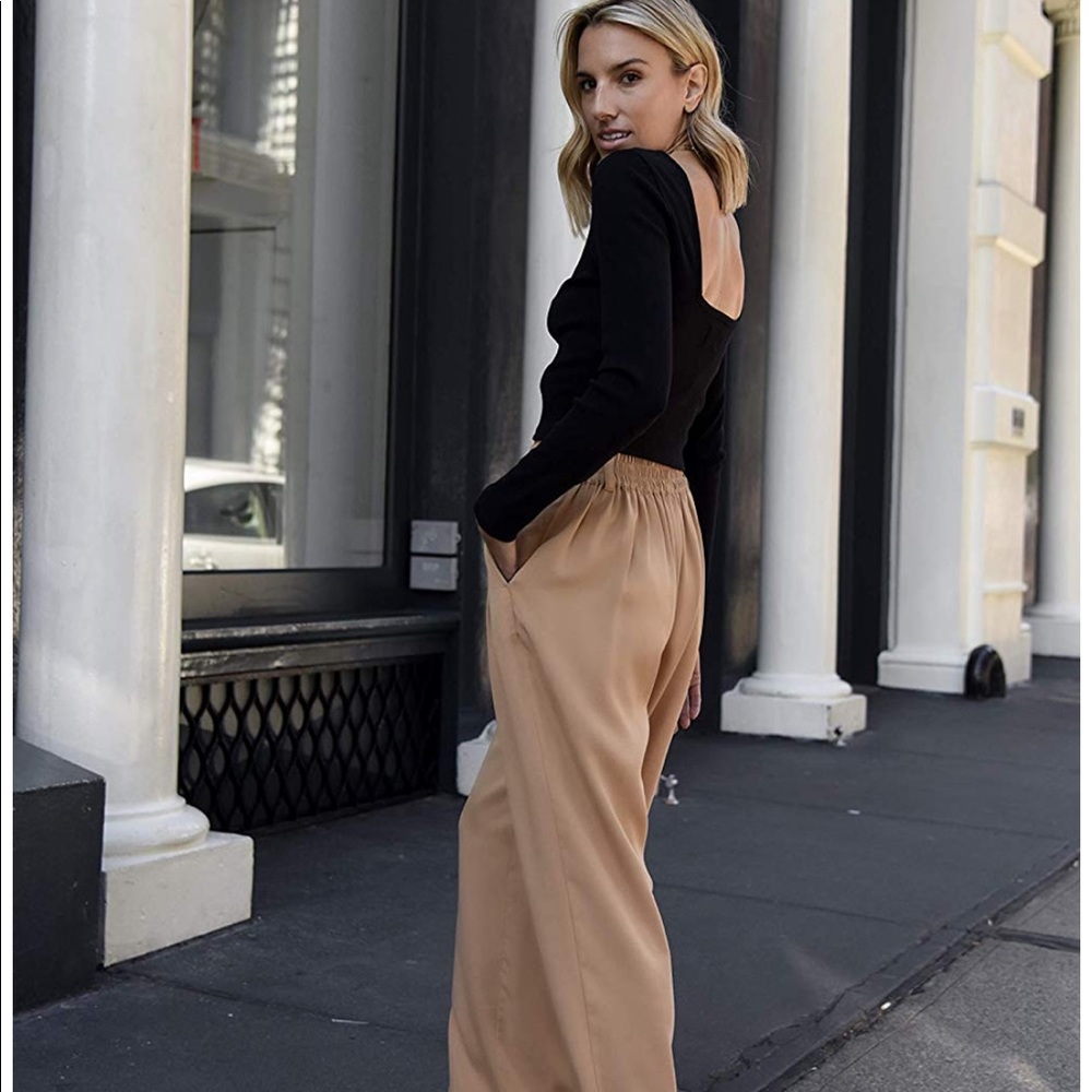 Cropped long sleeve top